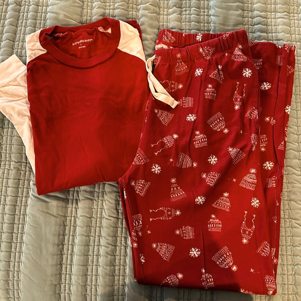 Burt’s Bees Baby Christmas Jammies set
